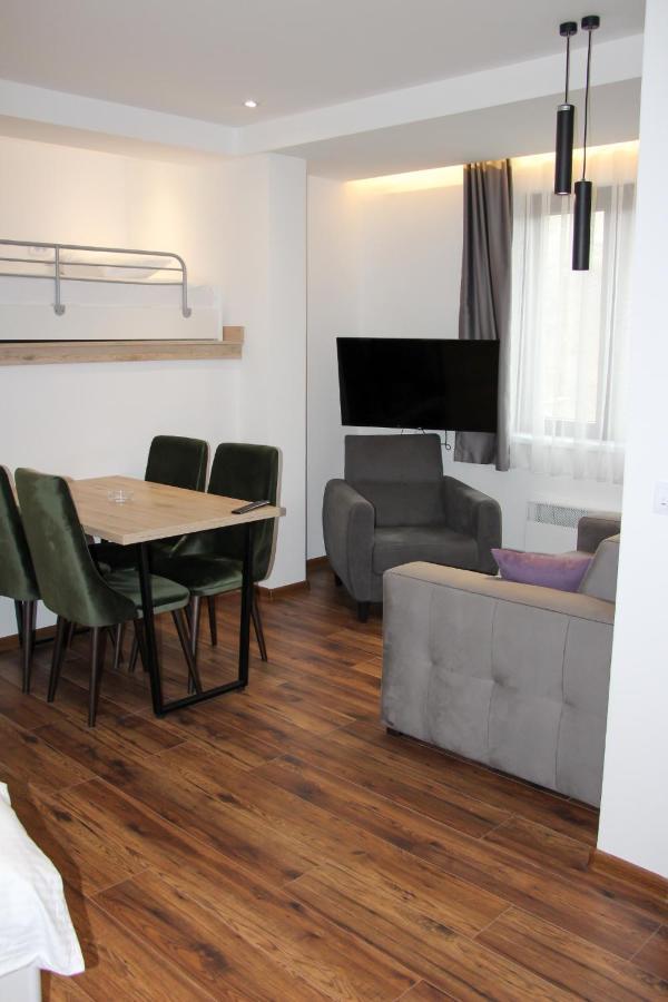 Apartmani Sorak Kopaonik, hotel Aris Kültér fotó